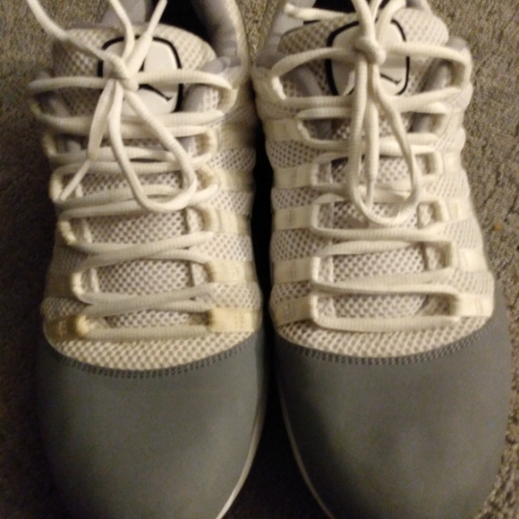 Jordans - Picture 3 of 3